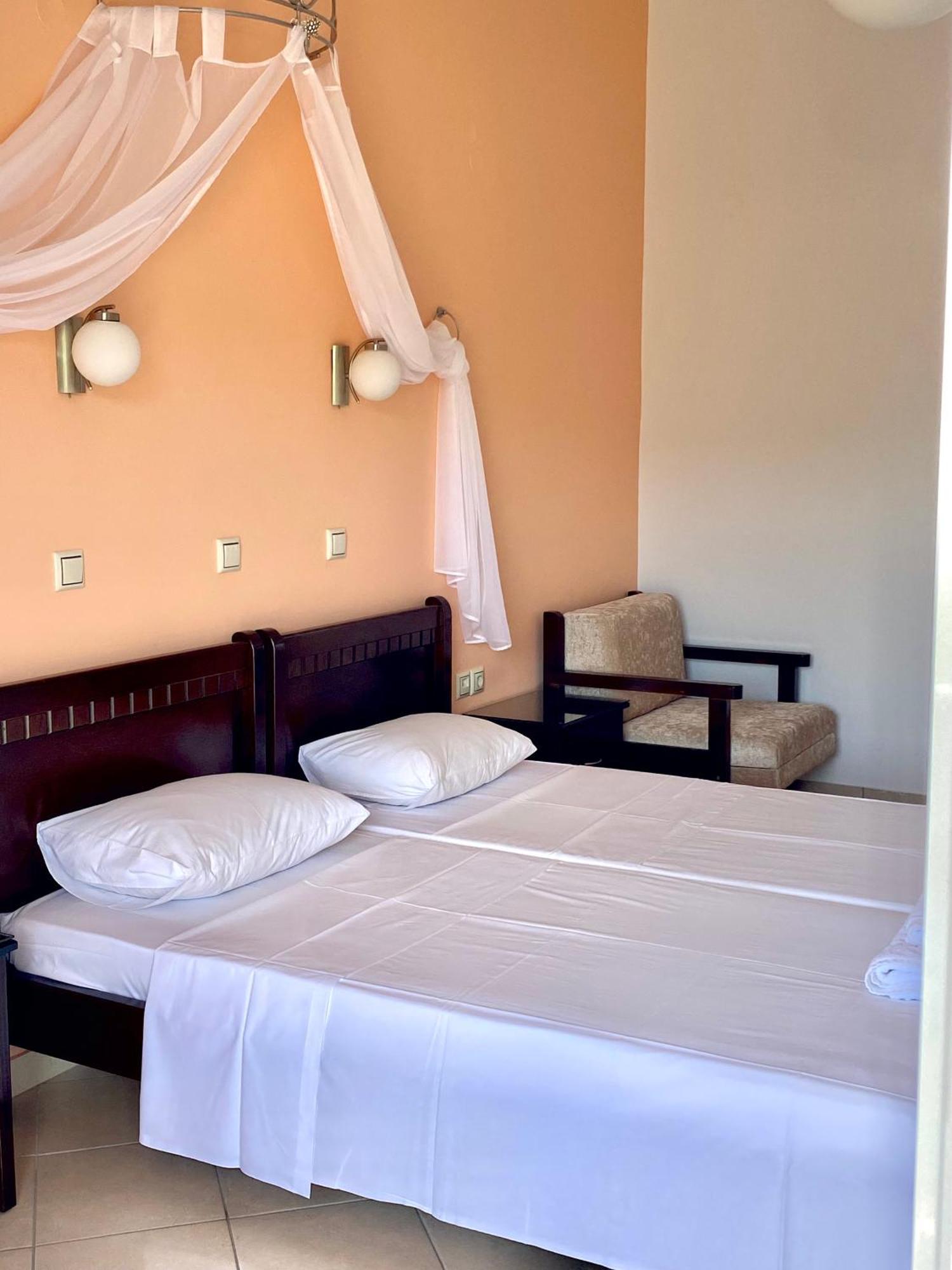 Hotel Alexandros Ammoudia Eksteriør billede