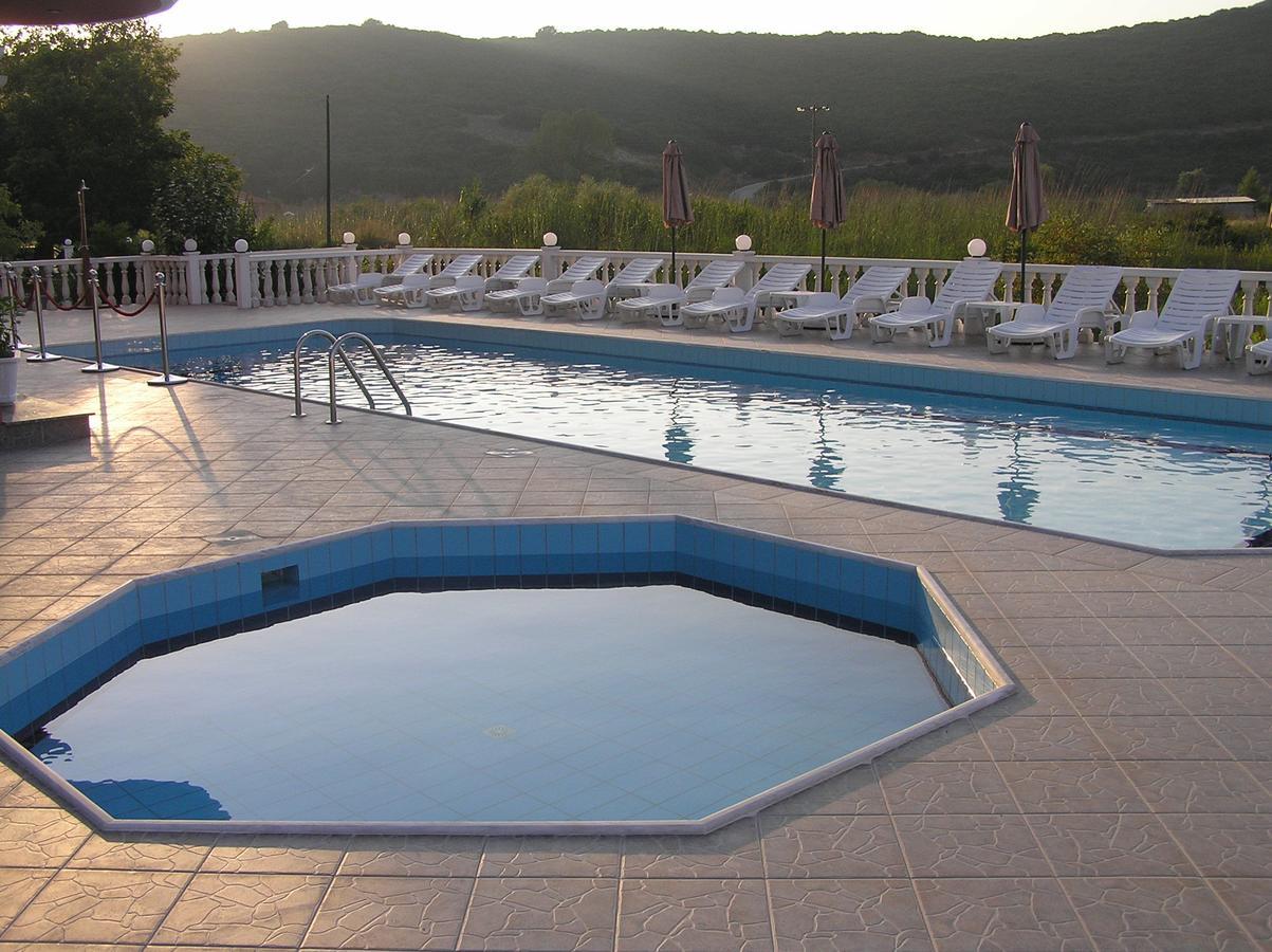 Hotel Alexandros Ammoudia Eksteriør billede