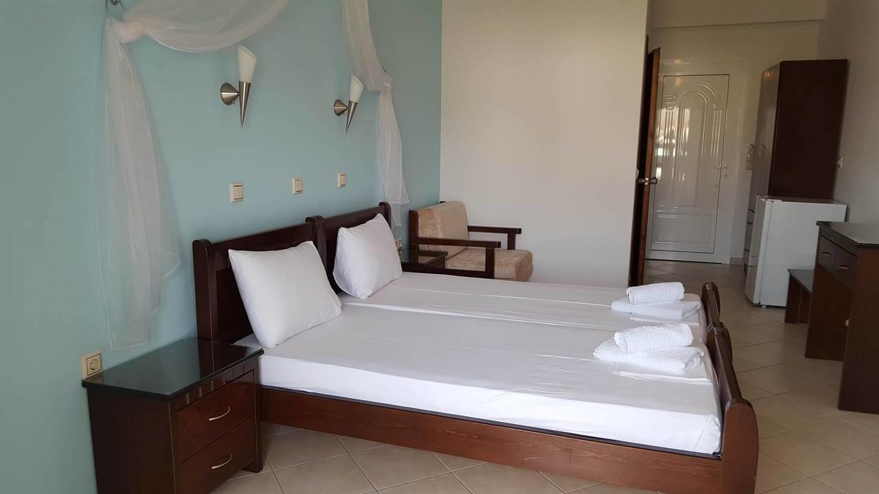 Hotel Alexandros Ammoudia Eksteriør billede